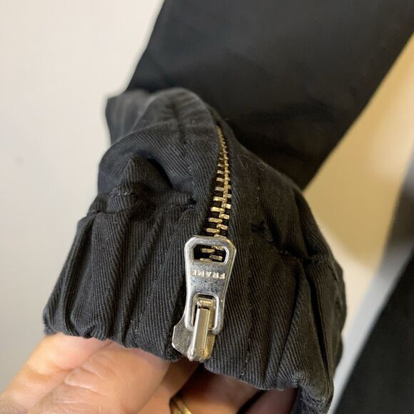 Frame Size 23 Moto Zip Crop Pants Washed Black - Picture 11 of 11